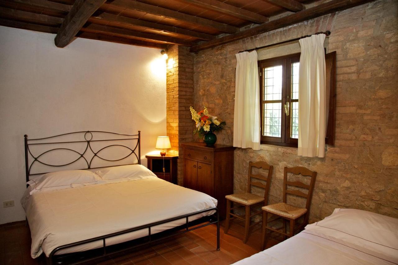 Borgo Il Poggiaccio Residenza D'Epoca Vendégház Sovicille Kültér fotó